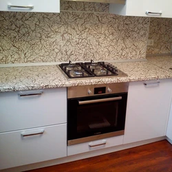 Countertops ва панелҳои деворӣ барои акс ошхона сафед