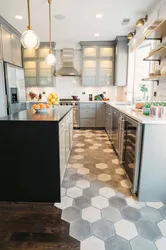 Как комбинировать плитку на полу в кухне фото