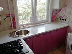 Kitchen design in Brezhnevka 7