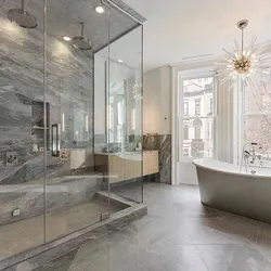 Серый мрамор в интерьере ванной
