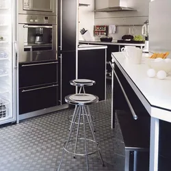 Uneven kitchen design