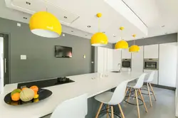 Дизайн комнаты с кухней в серых тонах