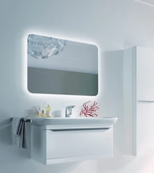 Bathtub with hanging cabinet photo