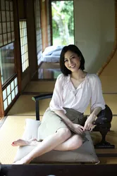 Tomoko Uemuranın hamam fotosunda