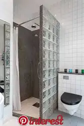 Bathtub design with shower cabin without tray