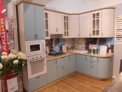 Фото готовых кухонь столплит