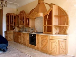 Дызайн праект кухні з дрэва