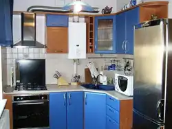 Кухни 6 метров с холодильником и колонкой фото