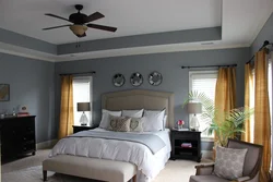 What color to paint the ceiling in the bedroom photo