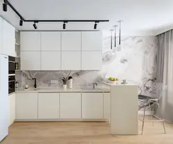 Белые фасады кухни в интерьере