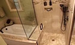 Shower cabins for small baths in apartments photo