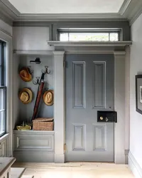Дизайн Прихожей В Доме С Дверью