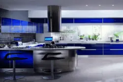 Black and blue kitchen photo