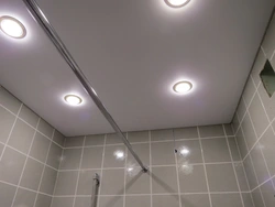 Дизайн спотов в ванной