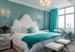 Сочетание бирюзового цвета с другими цветами в интерьере спальни