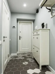 Small hallways tiled design