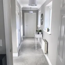 White color of the walls in the hallway photo