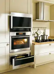 Built-in oven photo in the kitchen