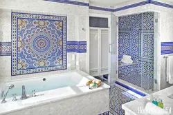 Bathroom design with patterns