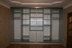 Встроенные шкафы в гостиную фото внутри