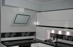 Kitchen design with full-wall hood