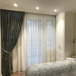 Інтэр'ер штор для спальні з адным акном фота