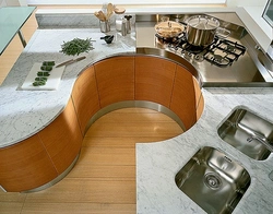 Фото радиусных кухонь