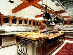 Restaurant kitchen photo