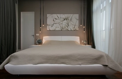 Дизайн спальни возле кровати