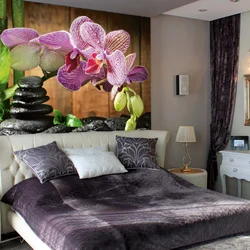 Yataq otağının interyerində orkide