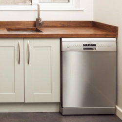 Freestanding dishwasher photo in the kitchen interior