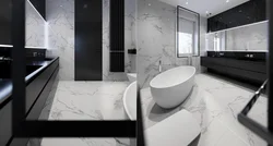 Қара және ақ мәрмәр плиткаларында ванна бөлмесінің дизайны
