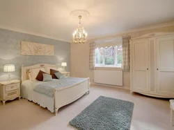Bedroom in cream tones photo