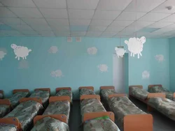 Decorating a bedroom in a kindergarten in photos