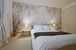 Bedroom Design With Wall Decor