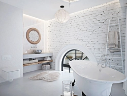 Bath Brick Interior