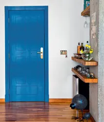 Colored doors in the interior of the apartment