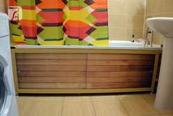 Wooden bath screen photo