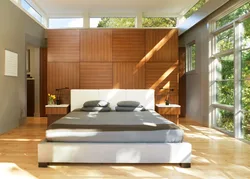 Rooms with a bed in the middle bedroom design