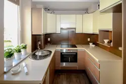 Простой дизайн кухни дома