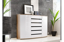 Photo of chest of drawers for bedroom