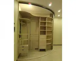 Угловая гардеробная в коридоре фото