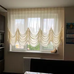 Австрийская штора на кухню фото в интерьере