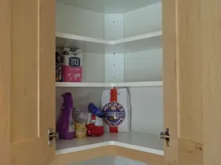 Кухонные навесные шкафы фото для маленькой кухни