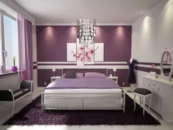 Combination of purple with other colors in the bedroom interior