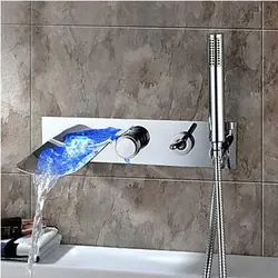 Дизайн ванной комнаты смесители