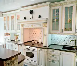 Tiles in a classic kitchen design photo