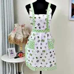 Beautiful kitchen aprons for women photo