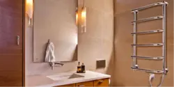 Как повесить полотенцесушитель в ванной фото