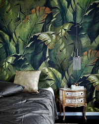Листья на стене в интерьере спальни